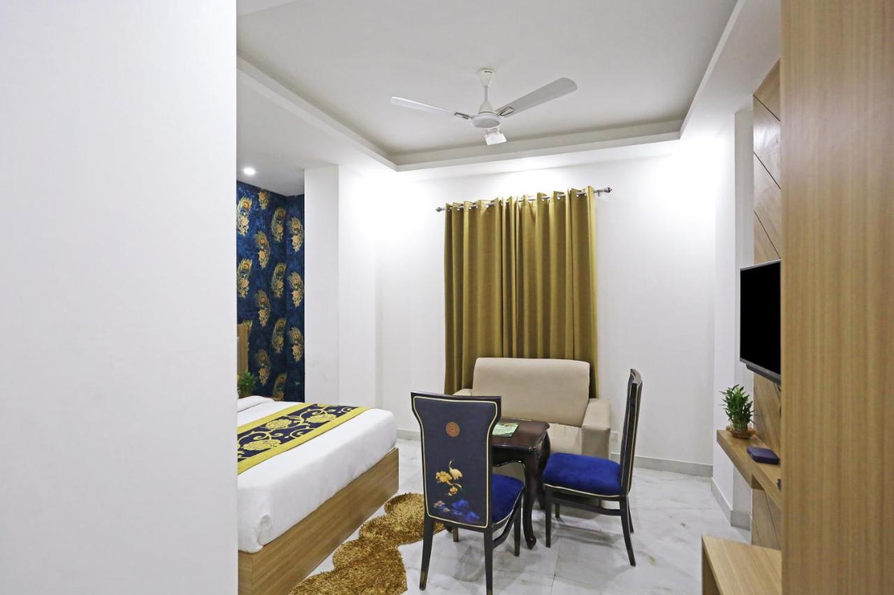 Hotel Decent Suites - Delhi Airport Nowe Delhi Zewnętrze zdjęcie