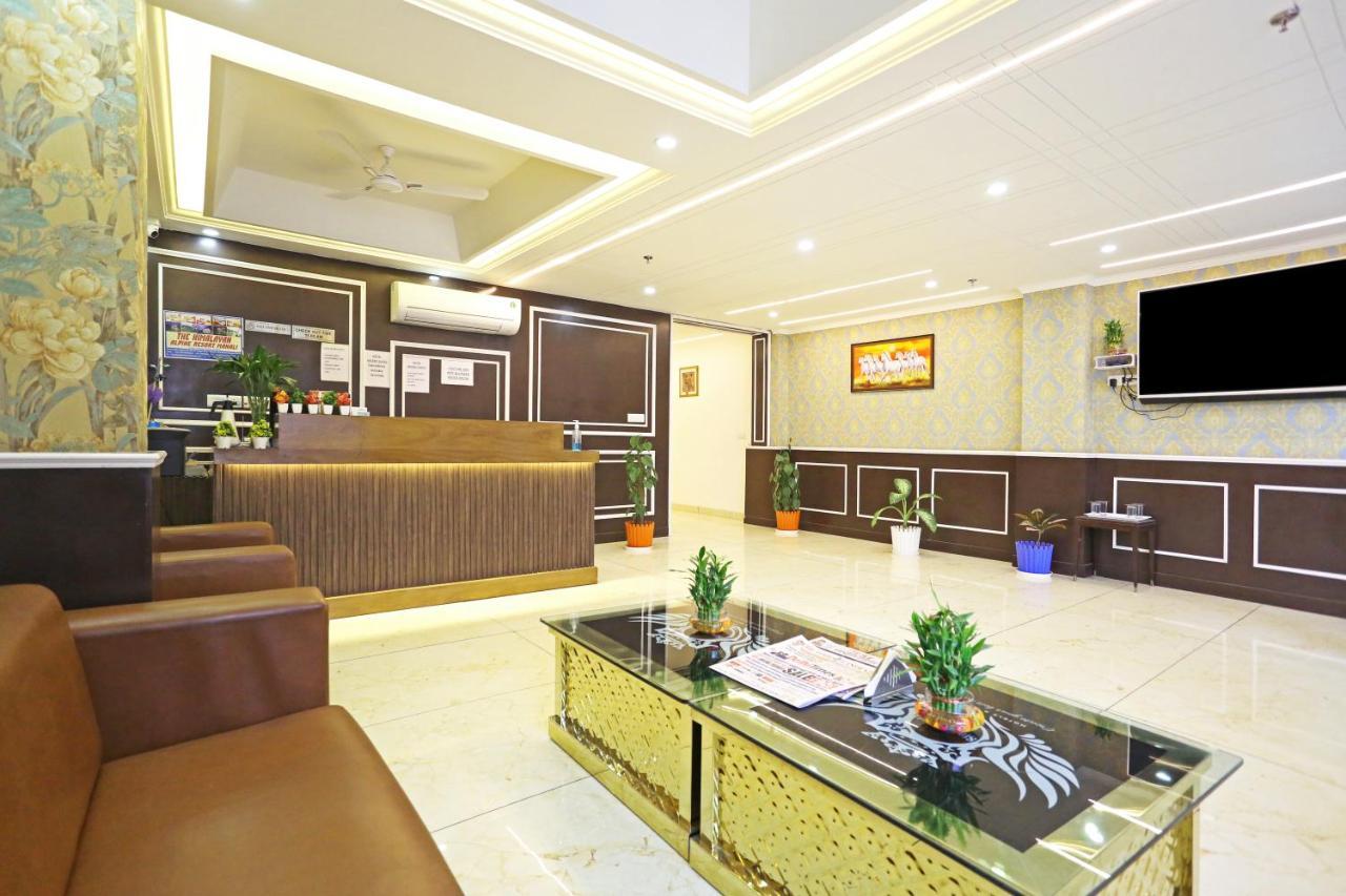 Hotel Decent Suites - Delhi Airport Nowe Delhi Zewnętrze zdjęcie