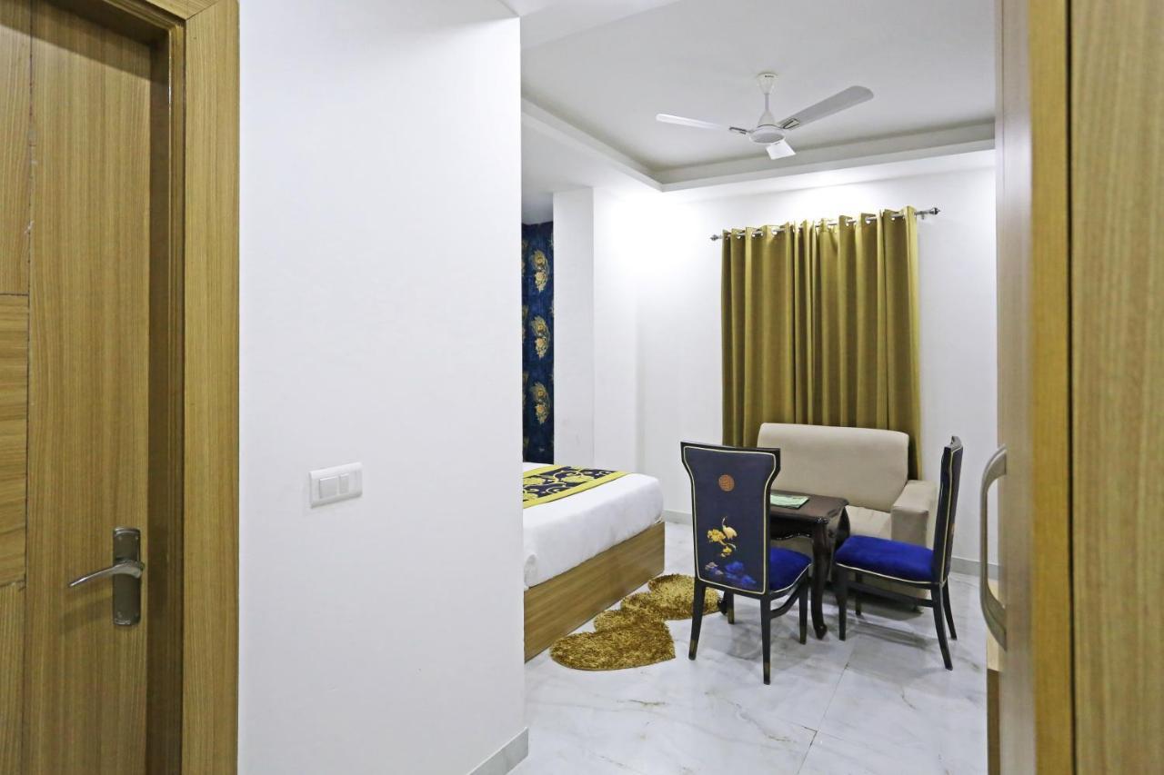 Hotel Decent Suites - Delhi Airport Nowe Delhi Zewnętrze zdjęcie