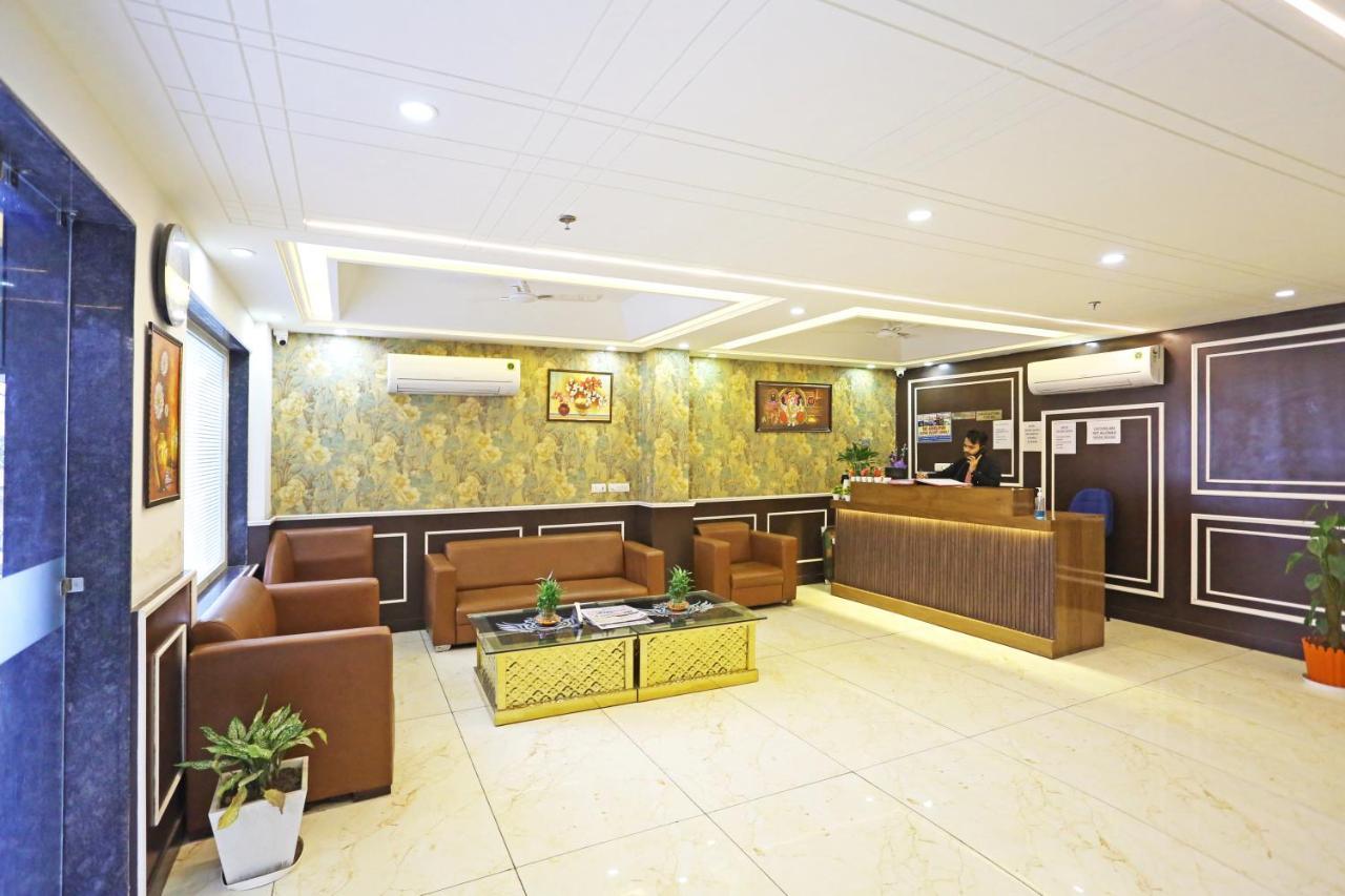 Hotel Decent Suites - Delhi Airport Nowe Delhi Zewnętrze zdjęcie